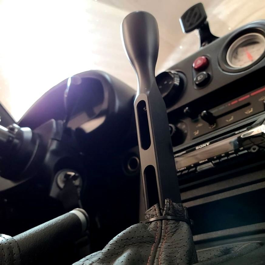 Individual-Racing-Parts-IRP-Short-shifter-BMW-V3-to-fit-Mazda-MX-5-NANB-transmission-tunnel-3